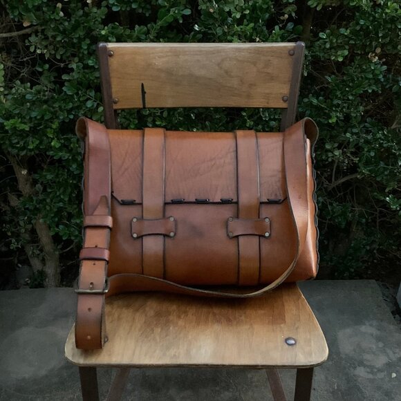 Vintage French leather briefcase messenger attache book bag - Picture 3 of 16